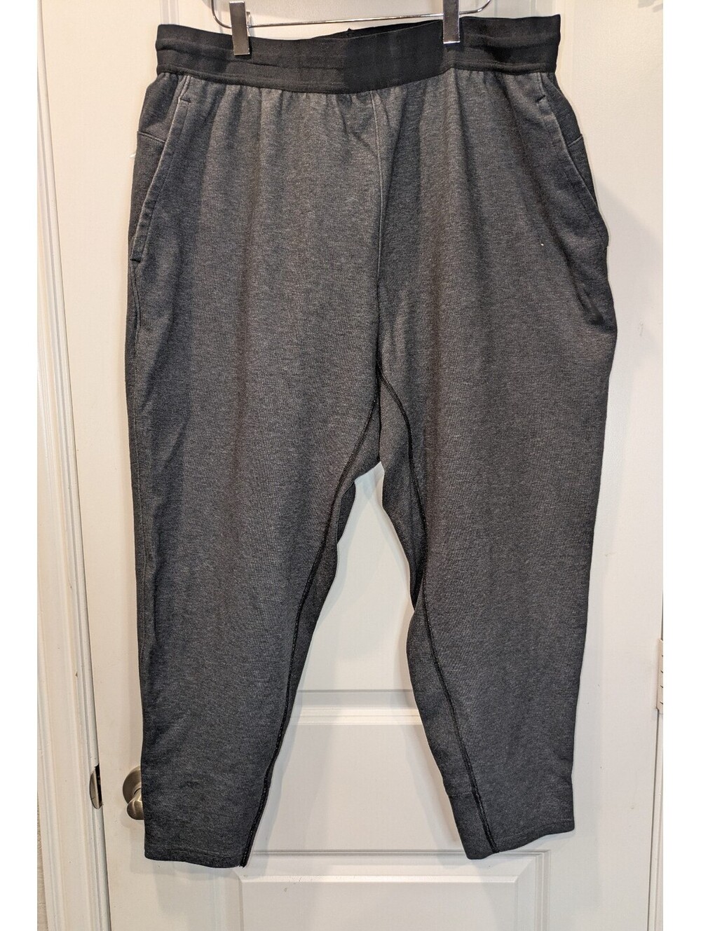 Nike Yoga Dri-FIT Pants Men XXL Gray Tapered Stretch Joggers